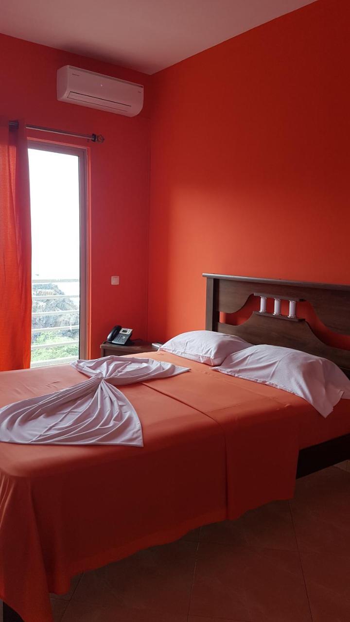 Ocean View & Restaurante Seafood Hotel 3*